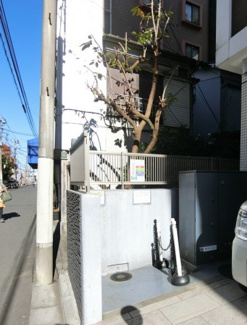 【その他共用部分】 | 敷地内ごみ置き場でごみ出しもらくらく～♪忙しい社会人さんや学生さんにもうってつけ！