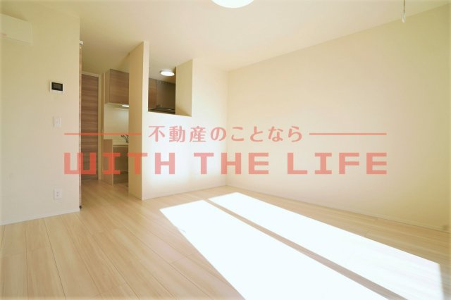 エスポワール合川【キャッシュバック対象】の居間・リビング|こちらのリビングで趣味の時間をお楽しみください