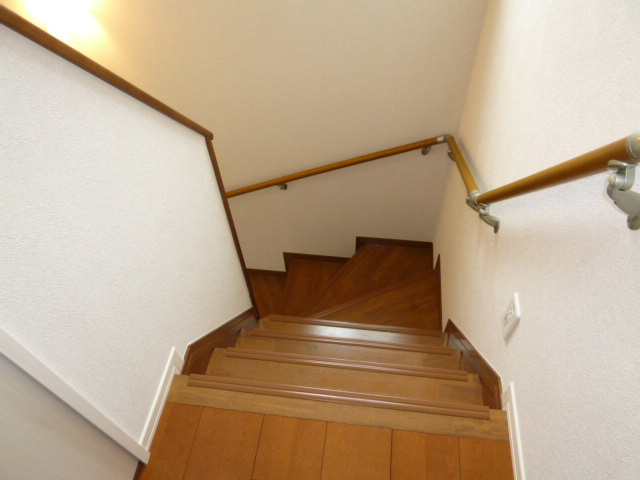 ロイヤルメゾン・プリモのその他|階段