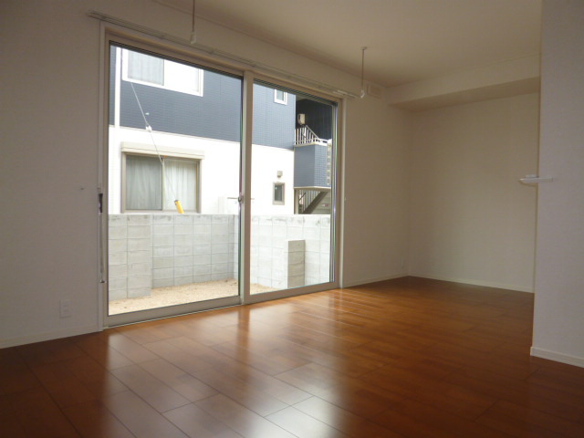 ロイヤルメゾン・プリモの居間・リビング