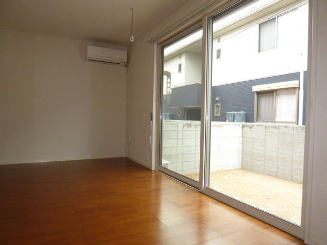 ロイヤルメゾン・プリモの居間・リビング