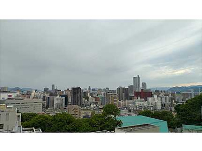 【展望】 | ダイアパレス二葉の里 | 【2021年7月リノベーション工事完成 !】
間取図では分からない広さや明るさ，資料には
記載されていない情報があります。
ぜひ、現地を見られる事をお勧めいたします！