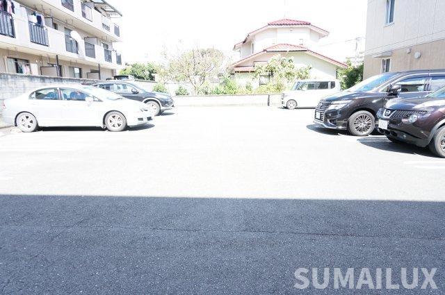 熊本市東区新南部４丁目のアパートの駐車場
