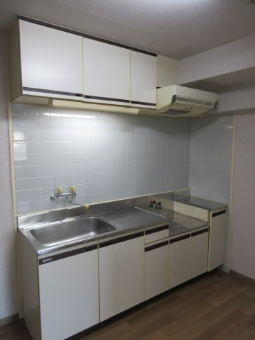 高根町１丁目マンションのキッチン|高根町１丁目マンション