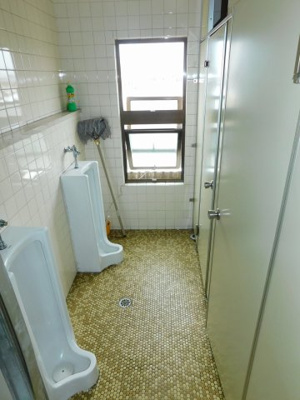 【トイレ】 | ときわビル | 共用です。