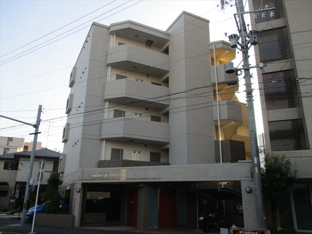 名古屋市千種区小松町６丁目の賃貸マンション