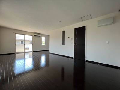 【居間・リビング】 | ステラ佐久平A