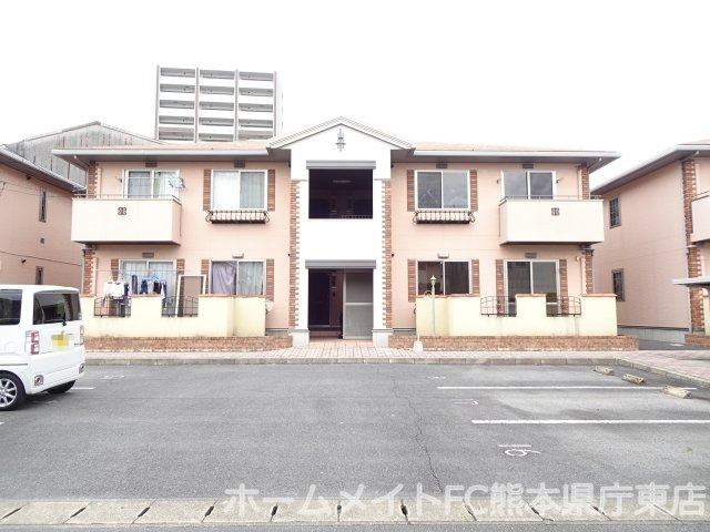 熊本市南区出仲間９丁目のアパート