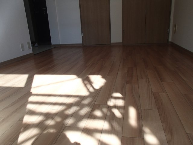 【洋室】 | ガリューコート菱屋西 | きれいな洋室です