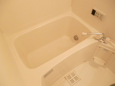 【浴室】 | ミニヨンB