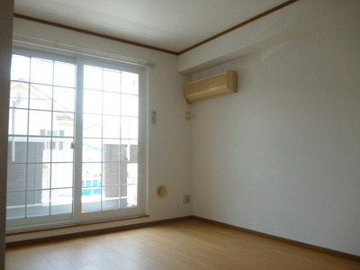 【寝室】 | ミニヨンB | 落ち着いて過ごせるお部屋なので、寝室にいかがでしょうか