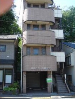 ピア・イワセ