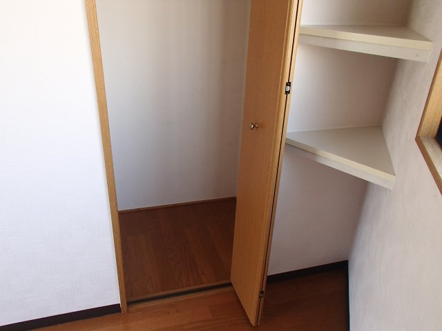 【収納】 | ＴＭハイツ | 便利な収納スペースです