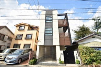 【外観】 | 閑静な住宅街で落ち着いた雰囲気です。お客様のご都合でいつでもご内覧可能で御座います。