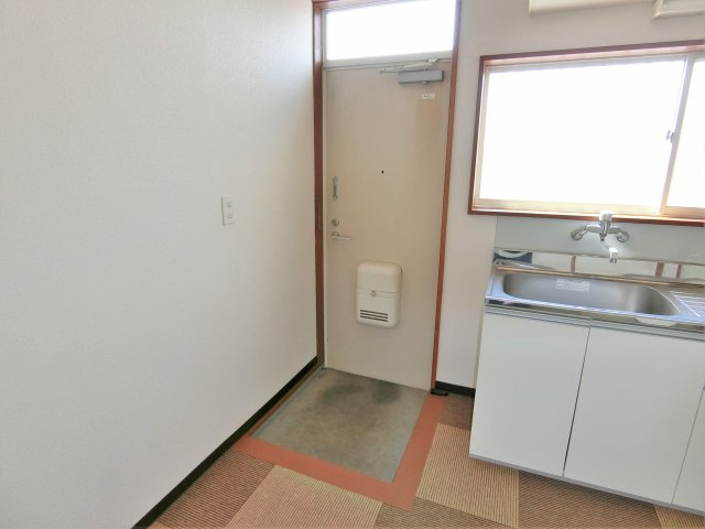 セレーブル茂原の玄関