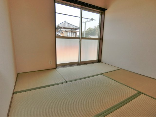 セレーブル茂原の和室