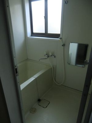 メゾン友の浴室|お風呂です