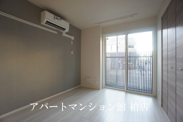 リバービレッジの居間・リビング