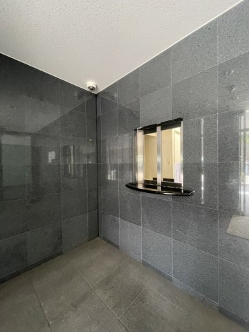 KAISEI梅田のロビー