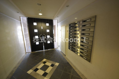 【エントランス】 | エスキュート平野町 | 建物の内部です