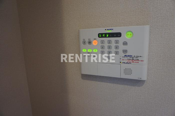 クレール桜のエントランス