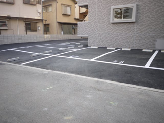【駐車場】