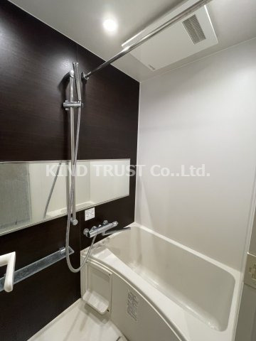 サンネクテール天満橋の浴室|コンパクトで使いやすいお風呂です