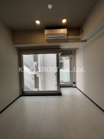 サンネクテール天満橋の居間・リビング|ゆったりとした居間です