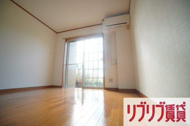 メゾン・ソレイユの居間・リビング