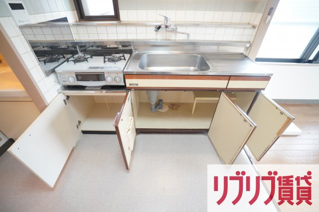 エヴァーグリーン本千葉のキッチン
