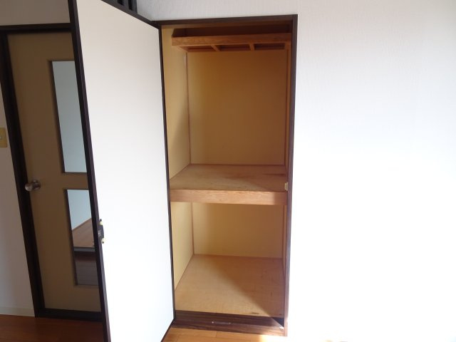 アーバンライフ久世の収納