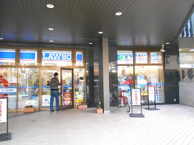 赤坂レジデンシャルホテルの設備|１Fのローソン