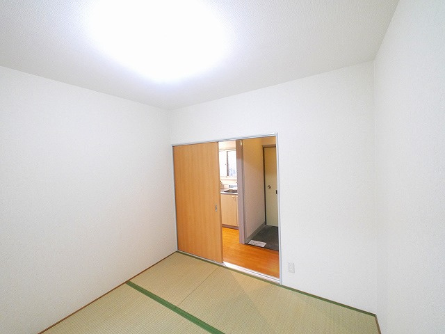 平和荘の和室