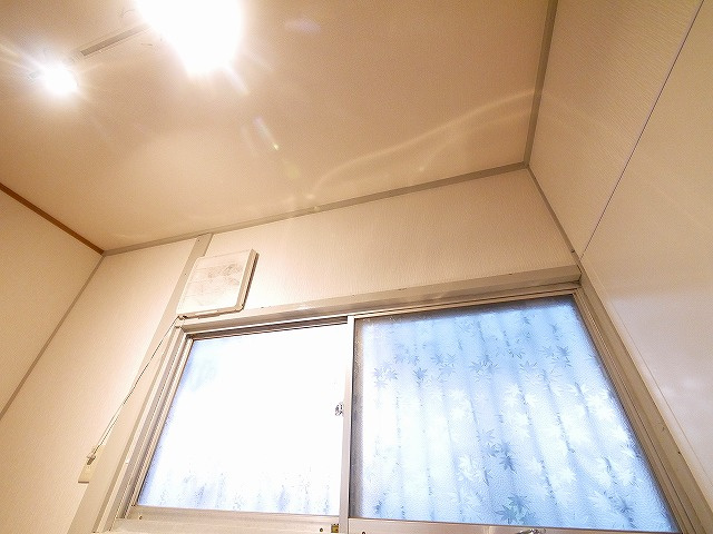平和荘のキッチン