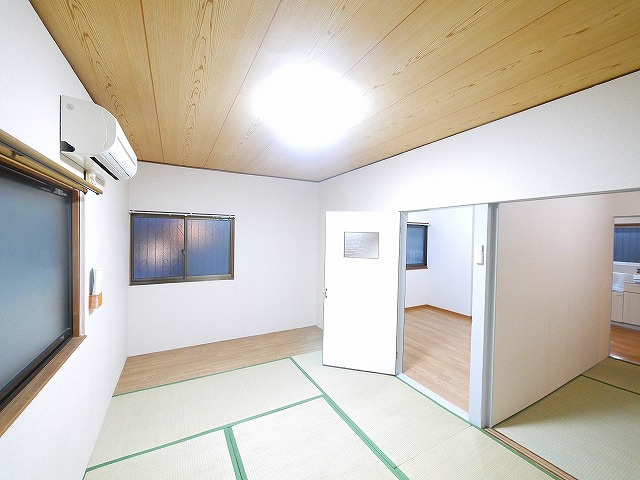 平和荘の和室