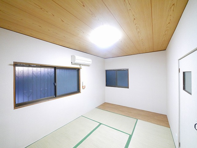 平和荘の和室
