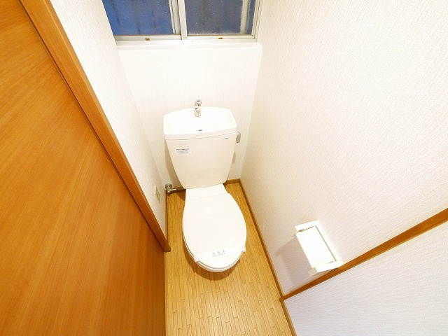 平和荘のトイレ