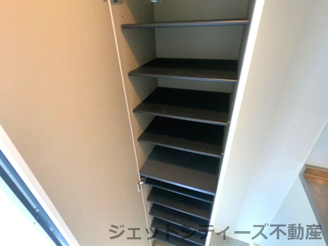 【収納】 | グラン・インペリアル小路