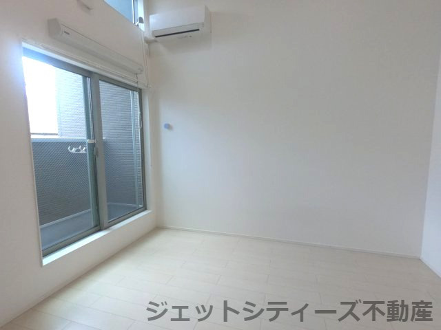 【洋室】 | グラン・インペリアル小路