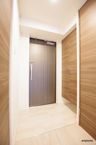 S-RESIDENCE天満Gracis　仲介手数料無料の玄関