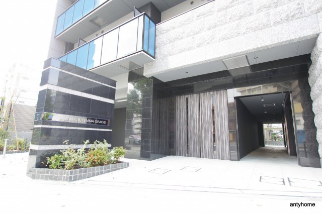 S-RESIDENCE天満Gracis　仲介手数料無料のエントランス
