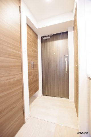 S-RESIDENCE天満Gracis　仲介手数料無料の玄関