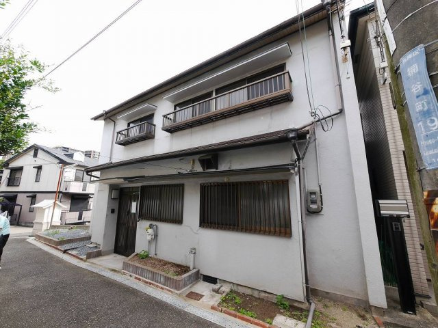 楠谷町貸家