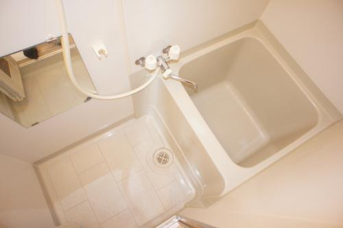 【浴室】 | ヴランドール西船 | きれいなお風呂で一日の疲れを落としましょう