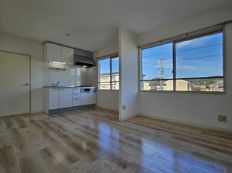 【居間・リビング】 | ハーモニーハイツC | ３K→２LDKに間取り変更されています