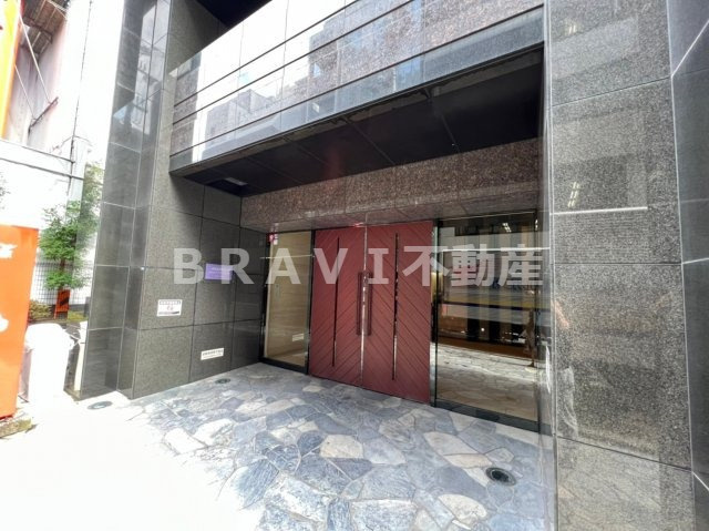 S-RESIDENCE　Hommachi Marks　BRAVI不動産のエントランス|【S-RESIDENCE　Hommachi Marks】建物の内部です