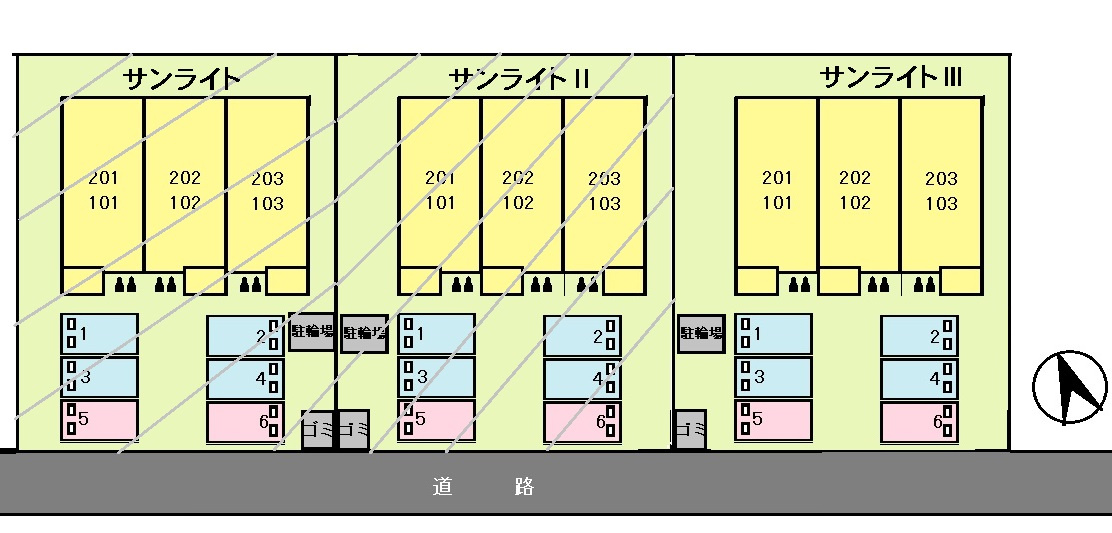サンライトⅢの駐車場