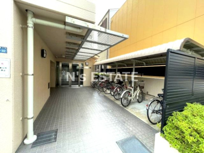 【エントランス】 | サンクラッソ湊川公園駅前