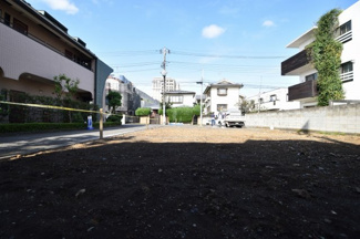 【外観】 | 現地見学や資料請求などお気軽にお問合わせ下さい。
周辺環境とあわせて現地ご案内致します。