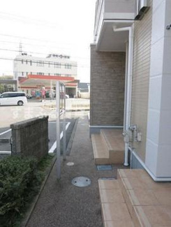 【エントランス】